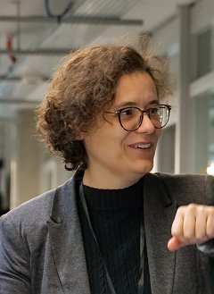 H&eacute;l&egrave;ne Coullon